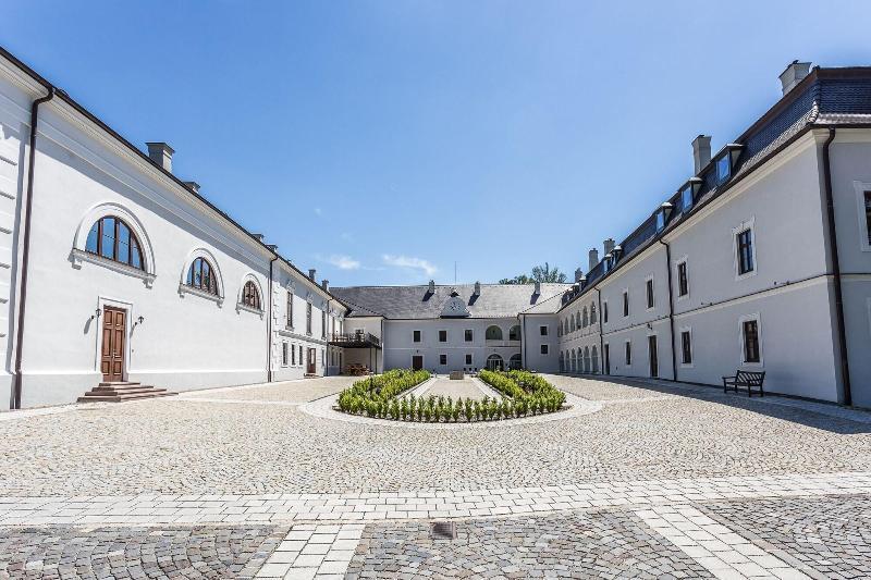 Chateau Appony المظهر الخارجي الصورة