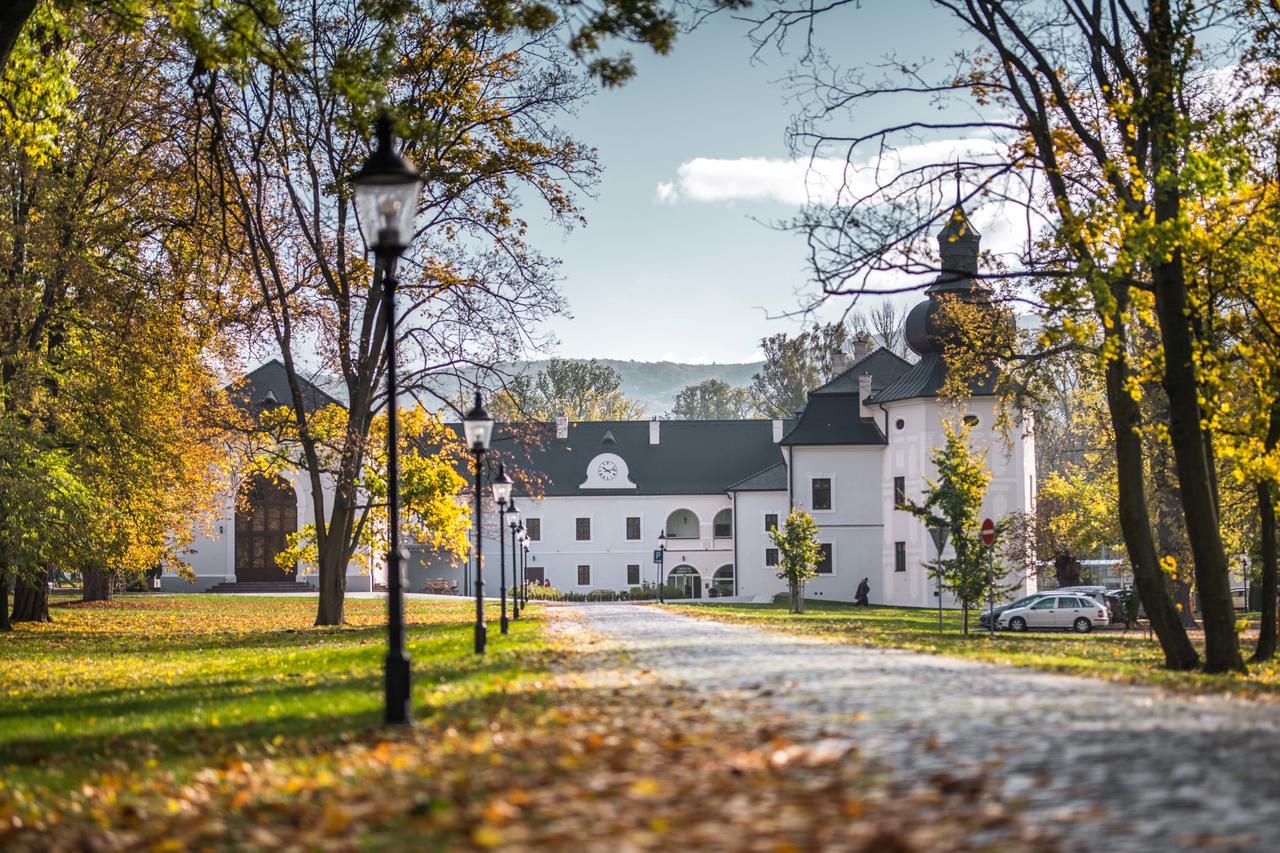 Chateau Appony المظهر الخارجي الصورة